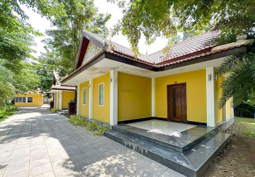 5 Bungalows And Khmer Wooden House  For Sale - Anlong Vil, Battambang Province thumbnail