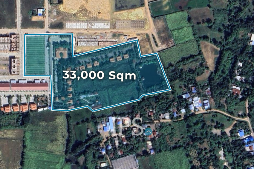 5 Bungalows And Khmer Wooden House For Sale - Anlong Vil, Battambang Province