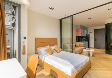 32 Sqm Studio Condo For Rent - Time Square 5, BKK1, Phnom Penh thumbnail