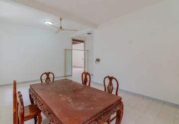 8 Bedroom Commercial Villa For Rent - Tonle Bassac, Phnom Penh thumbnail