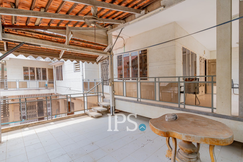 8 Bedroom Commercial Villa For Rent - Tonle Bassac, Phnom Penh