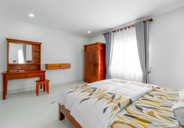 4 Bedroom Compound Villa For Rent - Sala Kamreuk, Siem Reap thumbnail