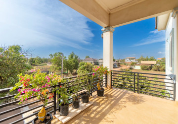 4 Bedroom House For Rent - Chreav, Siem Reap thumbnail