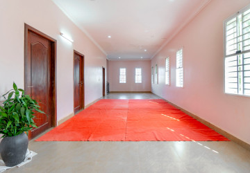 4 Bedroom House For Rent - Chreav, Siem Reap thumbnail