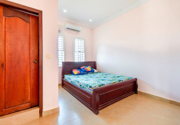 4 Bedroom House For Rent - Chreav, Siem Reap thumbnail