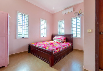 4 Bedroom House For Rent - Chreav, Siem Reap thumbnail