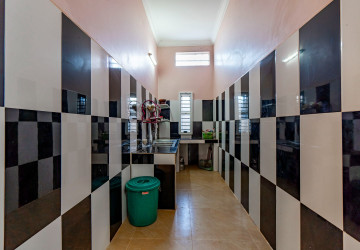 4 Bedroom House For Rent - Chreav, Siem Reap thumbnail