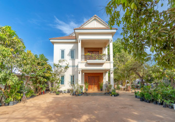 4 Bedroom House For Rent - Chreav, Siem Reap thumbnail