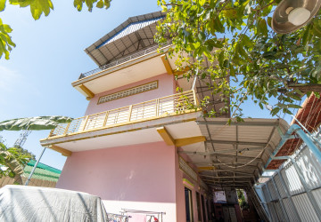 6 Bedroom House For Sale - Slor Kram, Siem Reap thumbnail