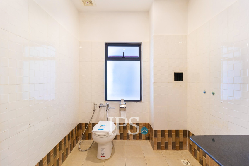 57 Bedroom Hotel For Rent - Svay Dangkum, Siem Reap