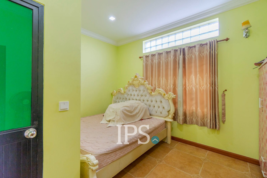 6 Bedroom House For Rent - Ampil, Prasat Bakong, Siem Reap