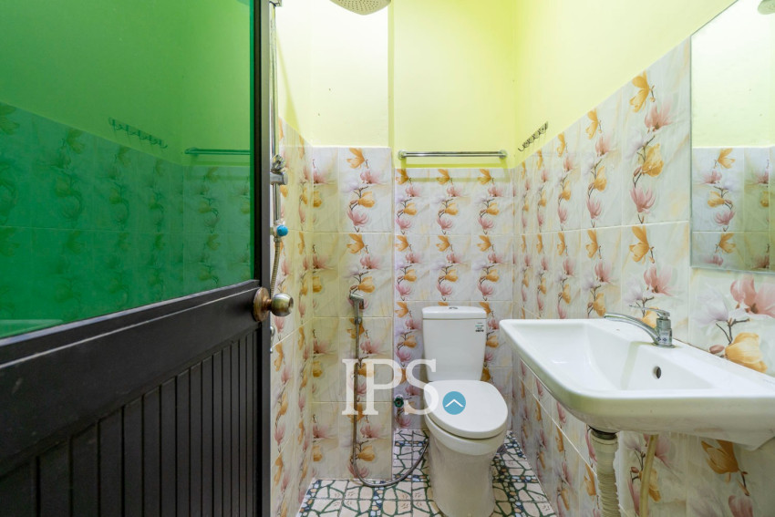 6 Bedroom House For Rent - Ampil, Prasat Bakong, Siem Reap