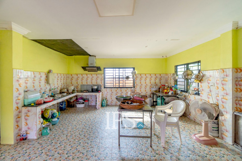 6 Bedroom House For Rent - Ampil, Prasat Bakong, Siem Reap