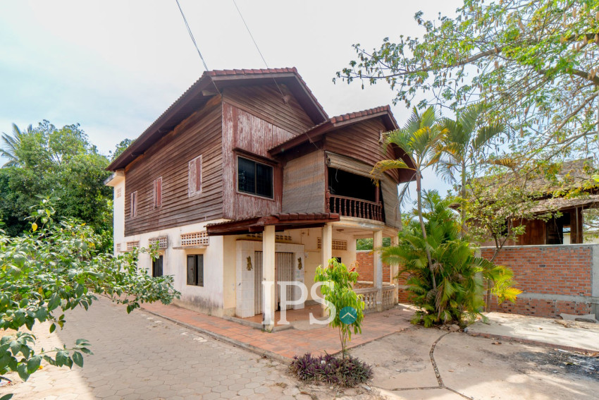 4 Bedroom House For Rent - Sala Kamreuk, Siem Reap