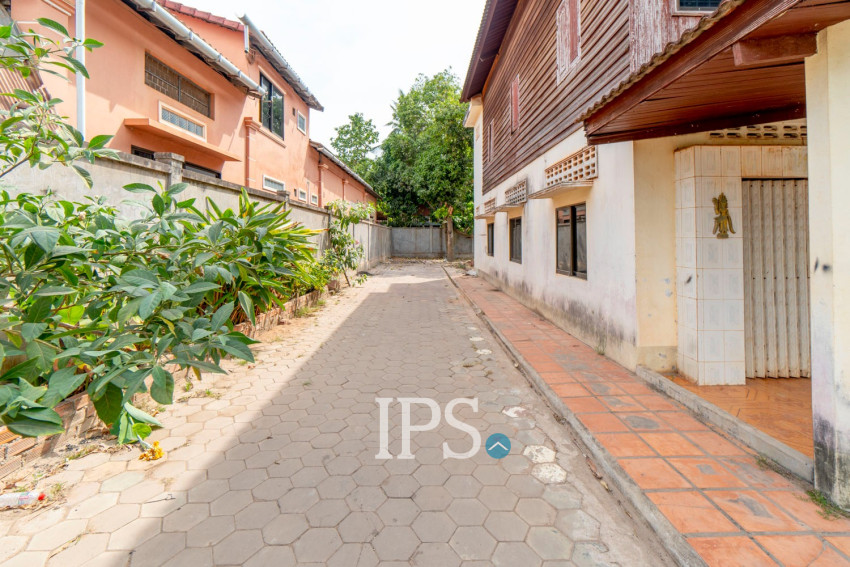 4 Bedroom House For Rent - Sala Kamreuk, Siem Reap