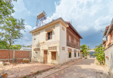 4 Bedroom House For Rent - Sala Kamreuk, Siem Reap thumbnail