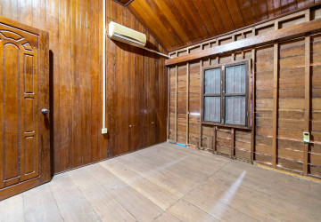 4 Bedroom House For Rent - Sala Kamreuk, Siem Reap thumbnail