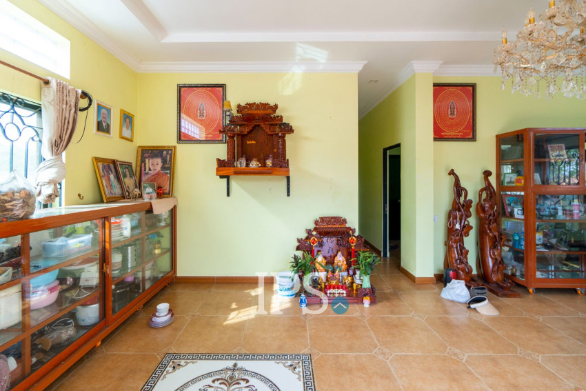 6 Bedroom House For Sale - Ampil, Prasat Bakong, Siem Reap