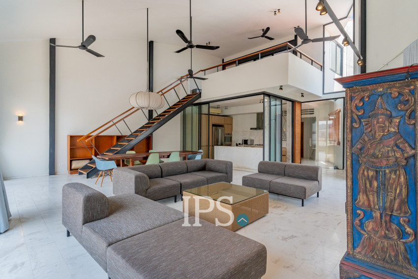 Renovated Duplex 4 Bedroom Apartment For Sale - Phsar Kandal 1, Phnom Penh