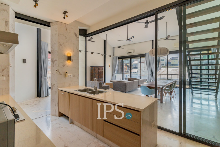 Renovated Duplex 4 Bedroom Apartment For Sale - Phsar Kandal 1, Phnom Penh