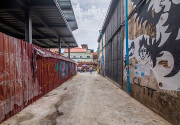 Renovated Duplex 3 Bedroom For Sale - Phsar Kandal 1, Phnom Penh thumbnail