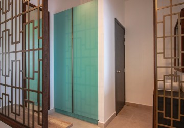 Renovated Duplex 3 Bedroom For Sale - Phsar Kandal 1, Phnom Penh thumbnail