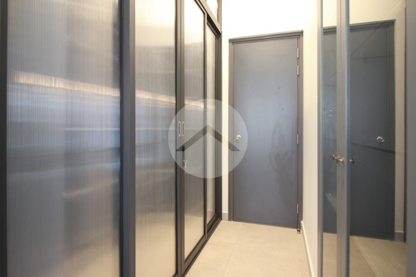 Renovated Duplex 3 Bedroom For Sale - Phsar Kandal 1, Phnom Penh