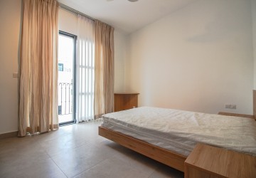 Renovated Duplex 3 Bedroom For Sale - Phsar Kandal 1, Phnom Penh thumbnail