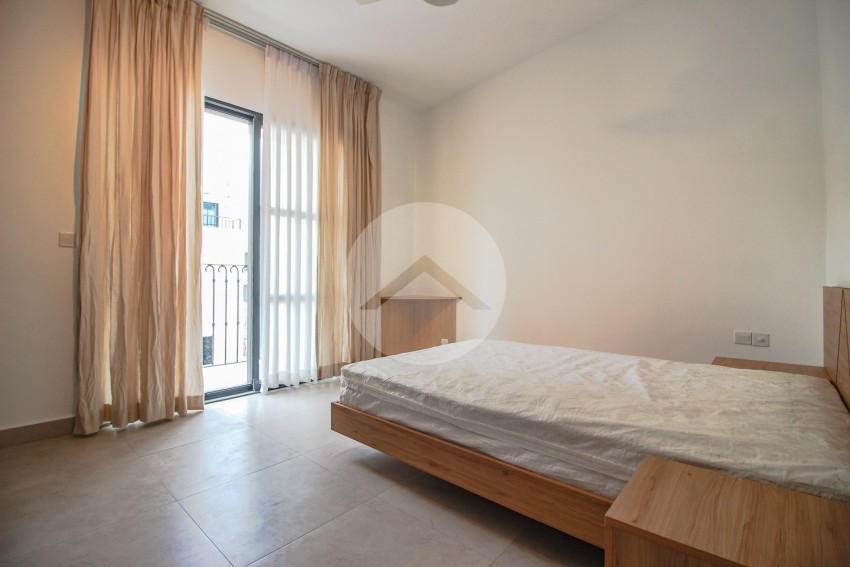 Renovated Duplex 3 Bedroom For Sale - Phsar Kandal 1, Phnom Penh