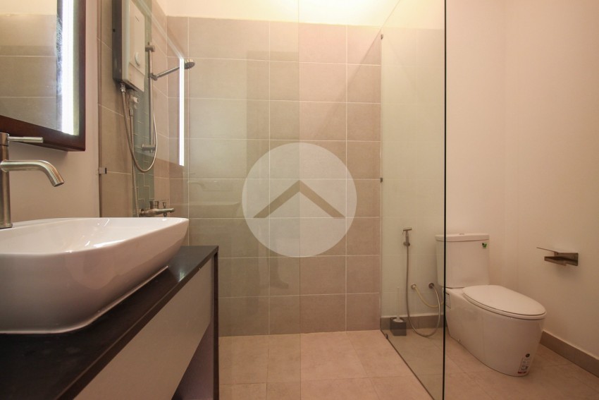 Renovated Duplex 3 Bedroom For Sale - Phsar Kandal 1, Phnom Penh