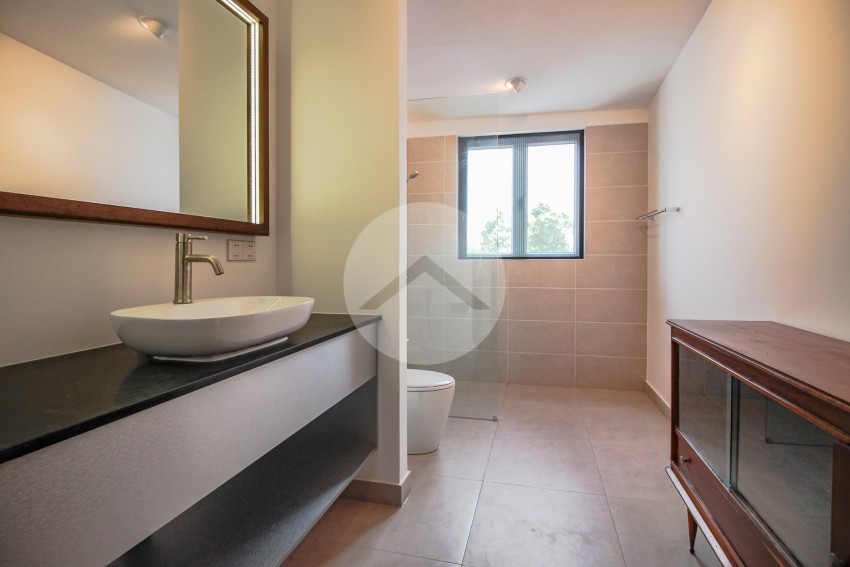 Renovated Duplex 3 Bedroom For Sale - Phsar Kandal 1, Phnom Penh