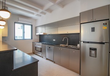 Renovated Duplex 3 Bedroom For Sale - Phsar Kandal 1, Phnom Penh thumbnail