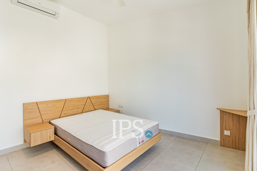 Renovated Duplex 3 Bedroom For Sale - Phsar Kandal 1, Phnom Penh