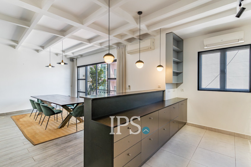 Renovated Duplex 3 Bedroom For Sale - Phsar Kandal 1, Phnom Penh