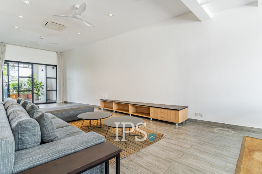 Renovated Duplex 3 Bedroom For Sale - Phsar Kandal 1, Phnom Penh
