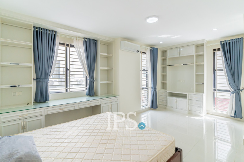 4 Bedroom Twin Villa For Rent - Hun Sen BLVD,  Phnom Penh
