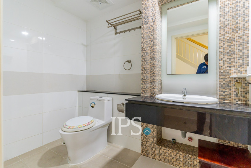 4 Bedroom Twin Villa For Rent - Hun Sen BLVD,  Phnom Penh