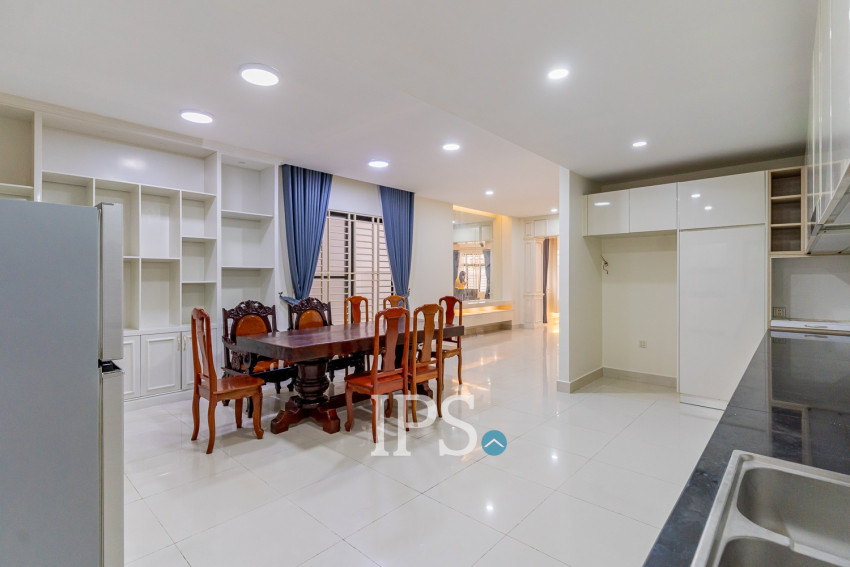 4 Bedroom Twin Villa For Rent - Hun Sen BLVD,  Phnom Penh
