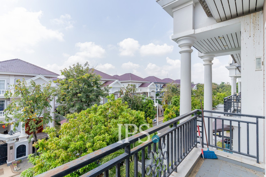 4 Bedroom Twin Villa For Rent - Hun Sen BLVD,  Phnom Penh