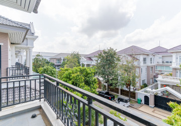 4 Bedroom Twin Villa For Rent - Hun Sen BLVD,  Phnom Penh thumbnail