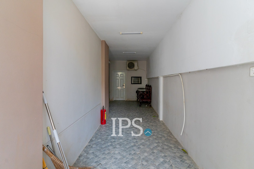 4 Bedroom Twin Villa For Rent - Hun Sen BLVD,  Phnom Penh