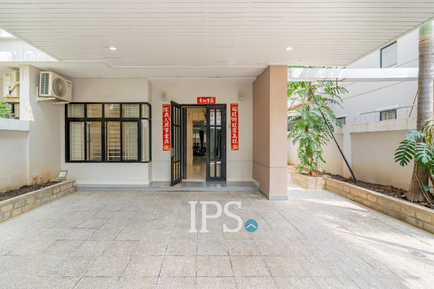 4 Bedroom Twin Villa For Rent - Hun Sen BLVD,  Phnom Penh