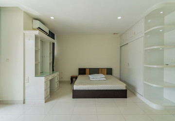 4 Bedroom Twin Villa For Rent - Hun Sen BLVD,  Phnom Penh thumbnail