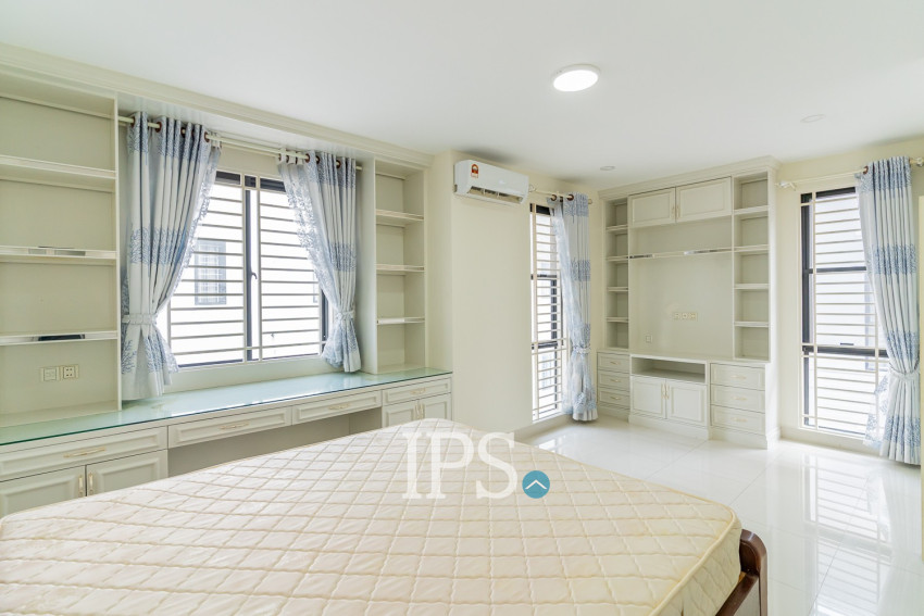 4 Bedroom Twin Villa For Rent - Hun Sen BLVD,  Phnom Penh