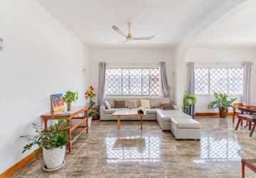 250 Sqm Roof top With 3 Bedroom Apartment For Rent  - Toul Tum Poung 1, Phnom Penh thumbnail