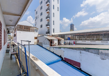 250 Sqm Roof top With 3 Bedroom Apartment For Rent  - Toul Tum Poung 1, Phnom Penh thumbnail