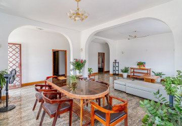 250 Sqm Roof top With 3 Bedroom Apartment For Rent  - Toul Tum Poung 1, Phnom Penh thumbnail