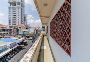 250 Sqm Roof top With 3 Bedroom Apartment For Rent  - Toul Tum Poung 1, Phnom Penh thumbnail