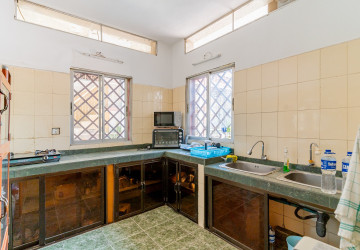 250 Sqm Roof top With 3 Bedroom Apartment For Rent  - Toul Tum Poung 1, Phnom Penh thumbnail