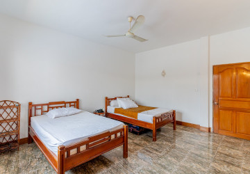 250 Sqm Roof top With 3 Bedroom Apartment For Rent  - Toul Tum Poung 1, Phnom Penh thumbnail